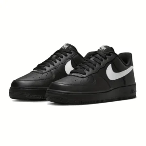 09319fef-ea25-42fc-94cc-1db8290bd200.webp NIKE Air Force 1 Low-Top Sneakers